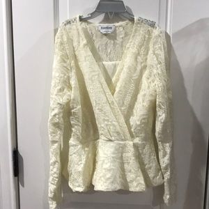 Bebe top